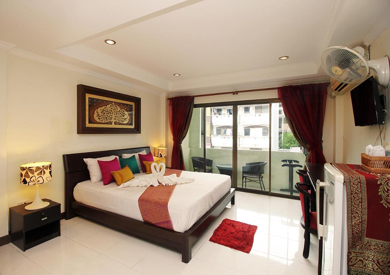 Sky Silk Decoration House Hotel Patong Exterior photo