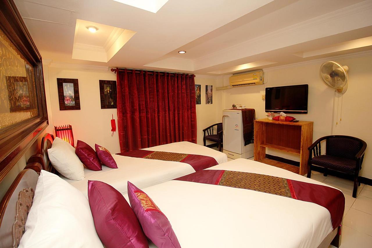 Sky Silk Decoration House Hotel Patong Exterior photo