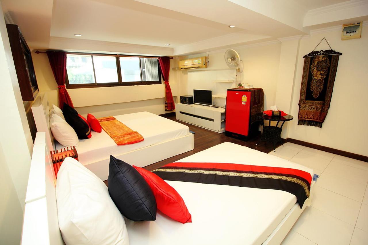 Sky Silk Decoration House Hotel Patong Exterior photo