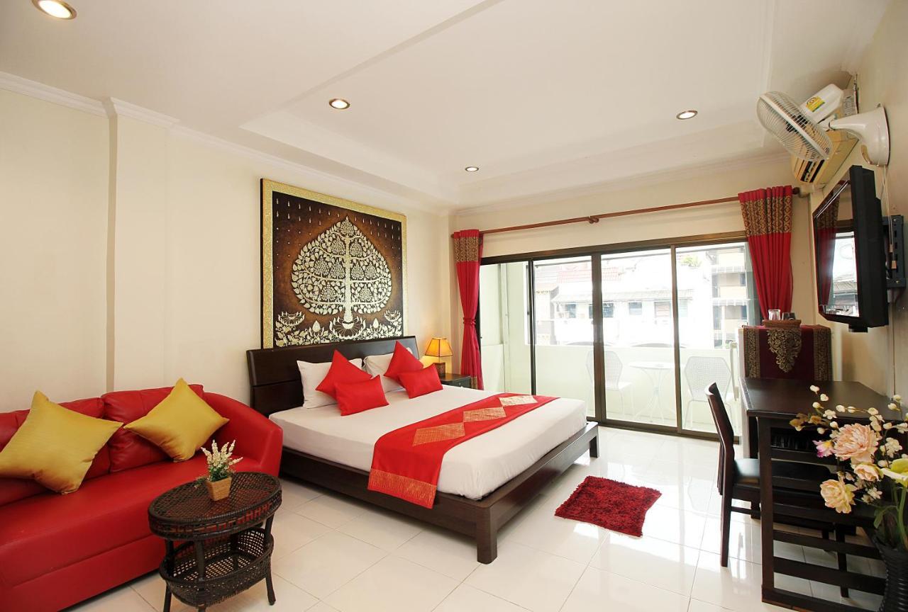 Sky Silk Decoration House Hotel Patong Exterior photo