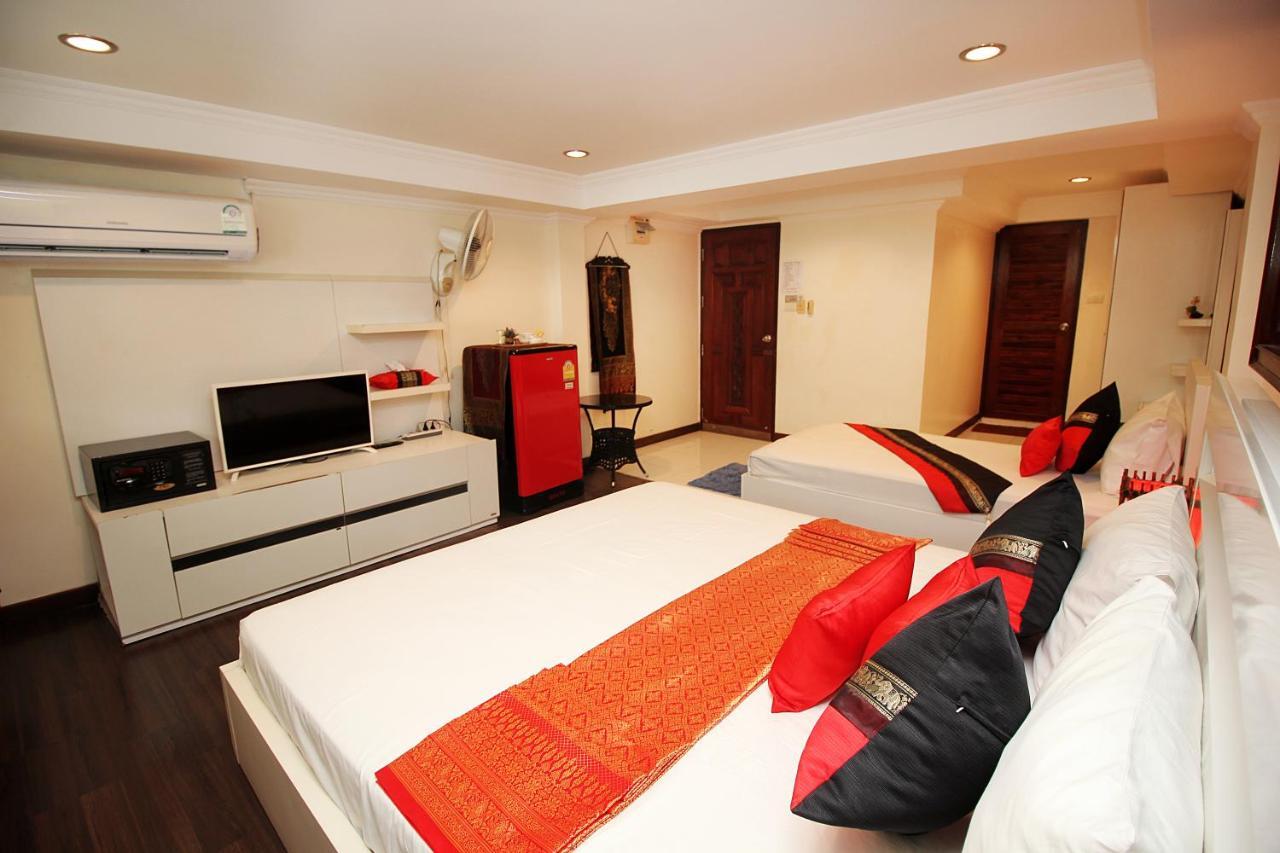 Sky Silk Decoration House Hotel Patong Exterior photo
