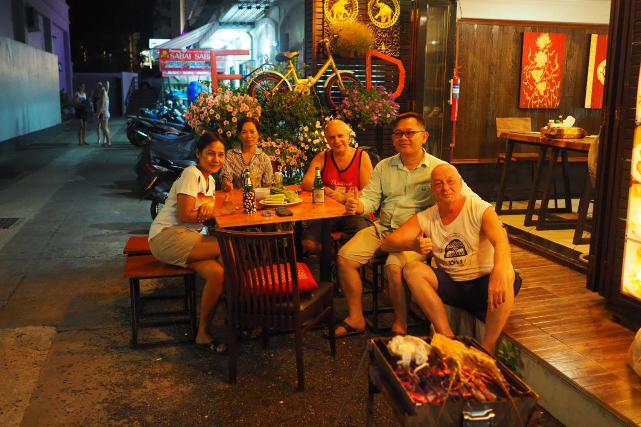 Sky Silk Decoration House Hotel Patong Exterior photo